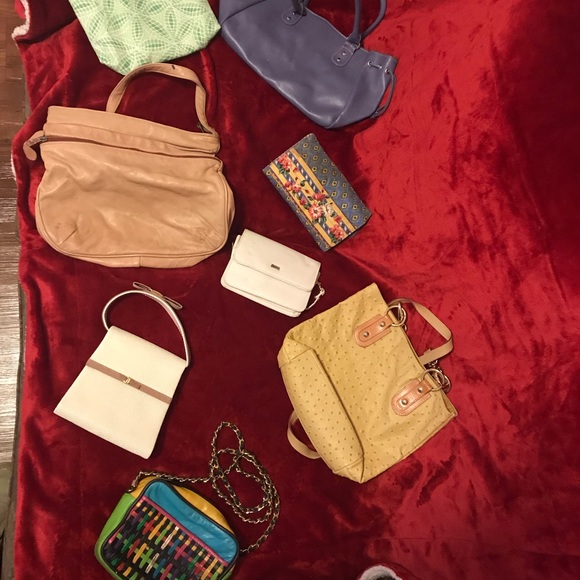 Handbags - one for $25, two for $35 and three $45 - Picture 1 of 2